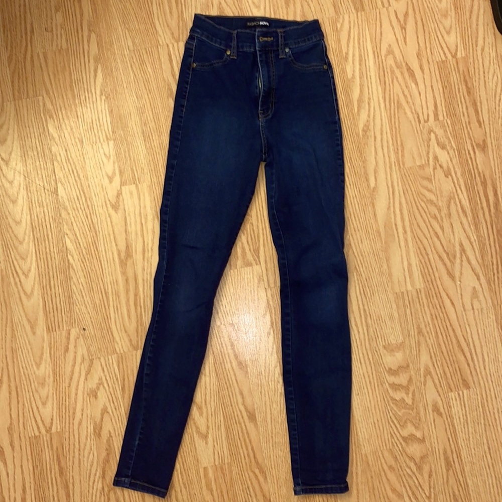 Fashion Nova , perfect condition. Barely worn.